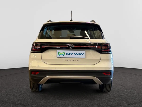 VOLKSWAGEN T-Cross (2022) — foto 9 van 15