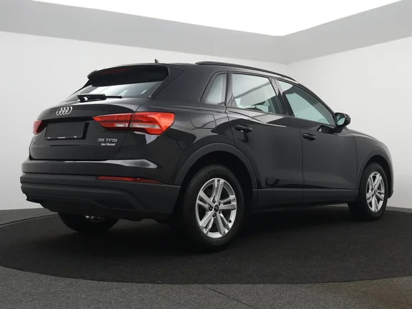 AUDI Q3 (2023) — foto 24 van 29