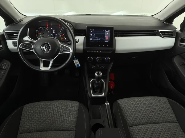 RENAULT Clio (2021) — foto 26 van 26