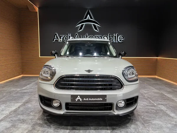 Mini One (2019) — foto 12 van 22