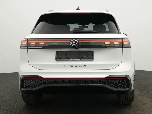 VOLKSWAGEN Tiguan (2025) — foto 19 van 24