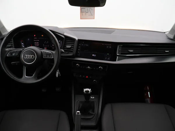 AUDI A1 Sportback (2023) — foto 4 van 25