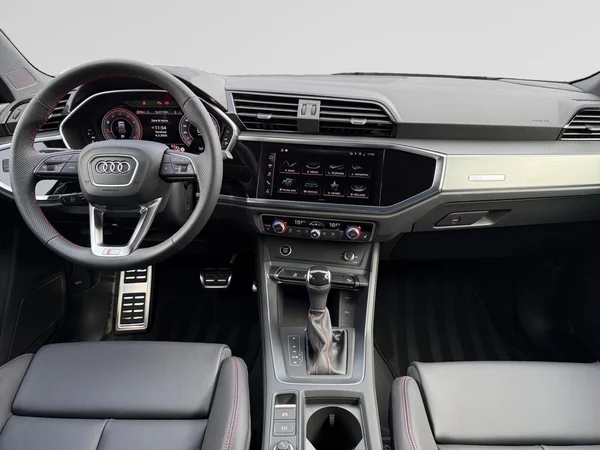 AUDI Q3 (2026) — foto 8 van 18