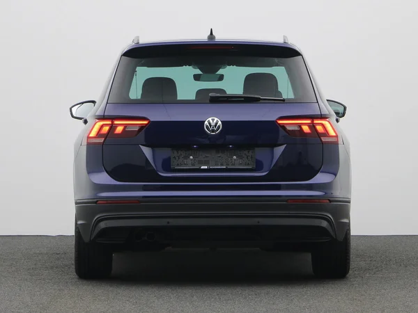 VOLKSWAGEN Tiguan (2020) — foto 7 van 25