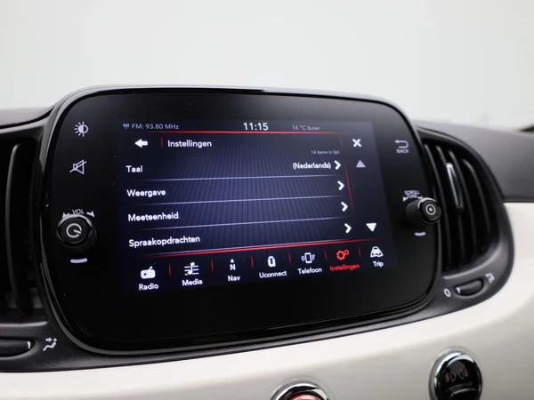 Fiat 500C (2023) — foto 25 van 40