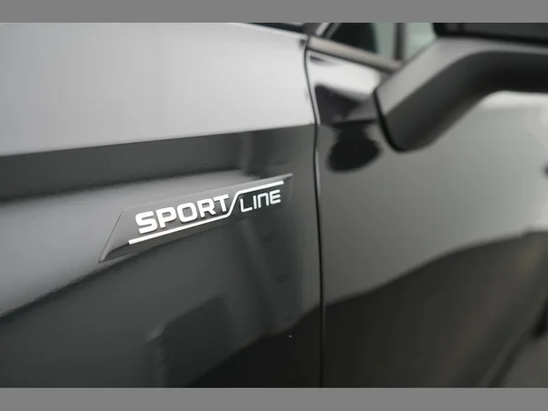 SKODA Kodiaq (2025) — foto 2 van 32