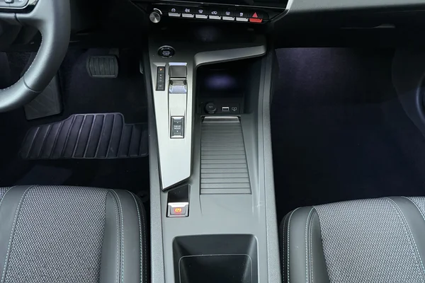 Peugeot 308 SW (2025) — foto 4 van 16