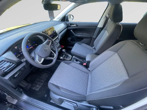 VOLKSWAGEN T-Cross (2025) — foto 12 van 14