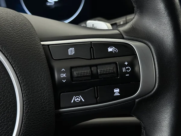 KIA Sportage (2023) — foto 9 van 36