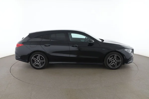 Mercedes-Benz CLA-Klasse (2020) — foto 13 van 16