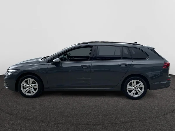 VOLKSWAGEN Golf VIII SW (2024) — foto 13 van 22
