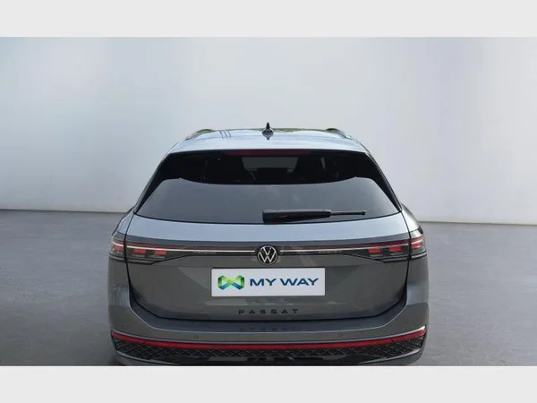 VOLKSWAGEN Passat SW (2026) — foto 21 van 24