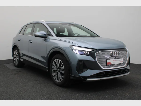 AUDI Q4 e-tron (2021) — foto 12 van 31