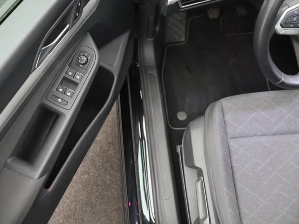 VOLKSWAGEN Golf VIII SW (2022) — foto 21 van 23