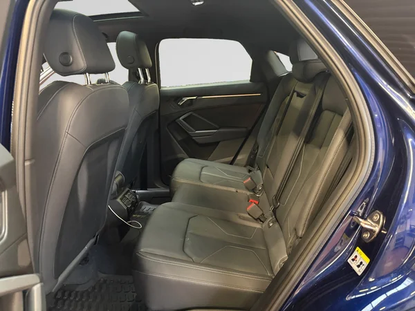 AUDI Q3 Sportback PHEV (2023) — foto 3 van 12