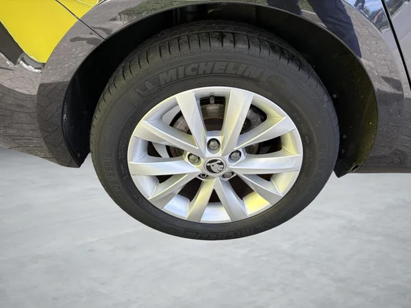 Škoda Octavia (2020) — foto 2 van 20