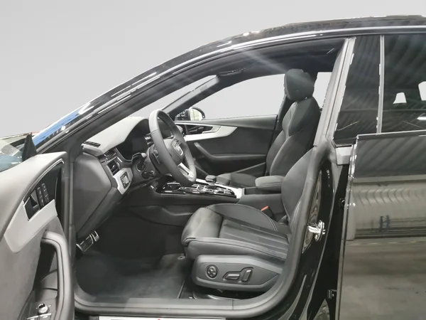 AUDI A5 Sportback (2026) — foto 2 van 15