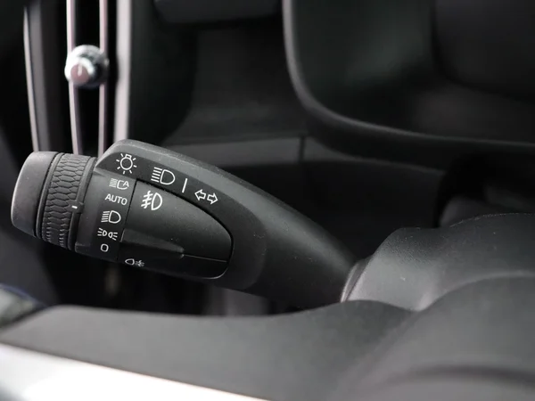 VOLVO XC40 (2021) — foto 16 van 29