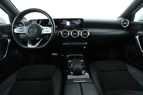 Mercedes-Benz A-Klasse (2019) — foto 3 van 16