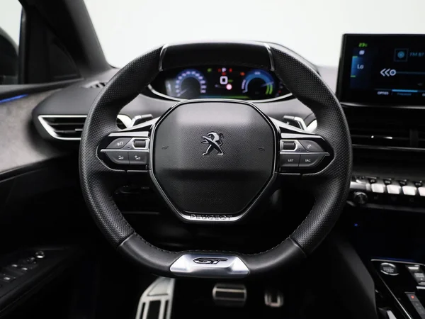 Peugeot 3008 (2023) — foto 47 van 49