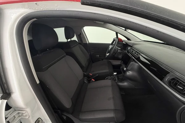 Citroen C3 (2023) — foto 7 van 24
