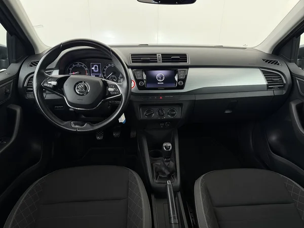 SKODA Fabia (2021) — foto 25 van 25