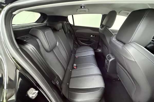 Peugeot 308 (2025) — foto 14 van 28