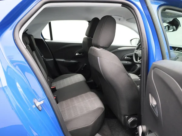 Opel Corsa-e (2023) — foto 27 van 38