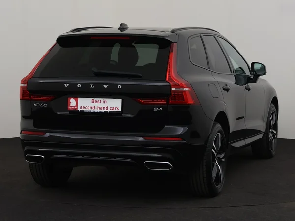 VOLVO XC60 (2021) — foto 23 van 31