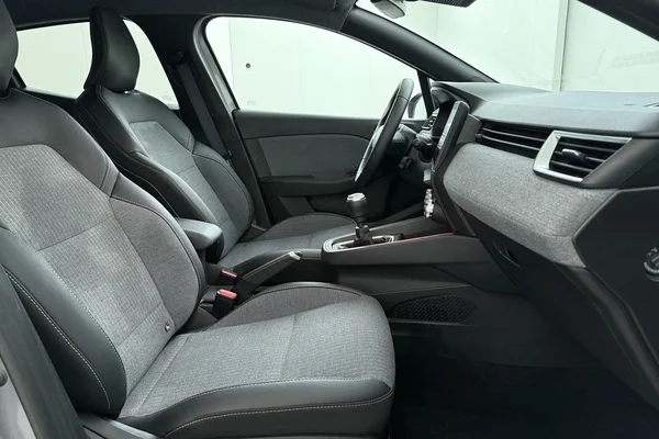 Renault Clio V Phase II (2026) — foto 16 van 18