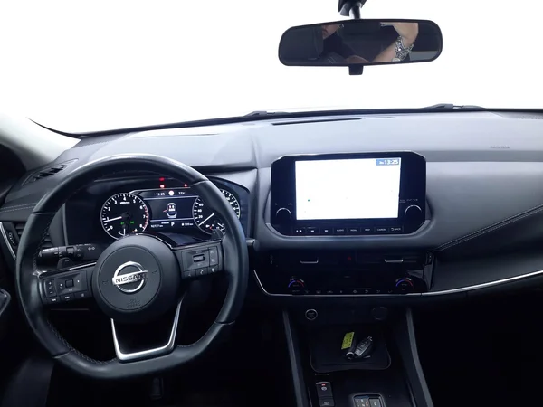 Nissan Qashqai (2022) — foto 8 van 28
