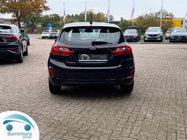Ford Fiesta (2021) — foto 10 van 16
