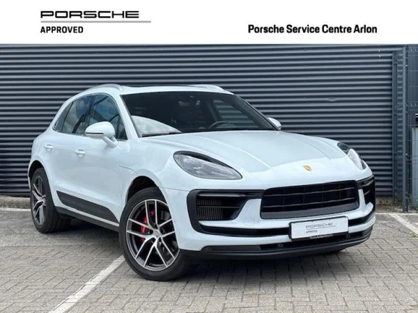 PORSCHE Macan S (2023) — foto 27 van 31