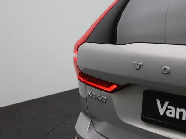 Volvo XC60 (2024) — foto 42 van 48