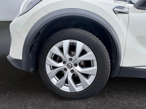 RENAULT Captur (2020) — foto 25 van 26