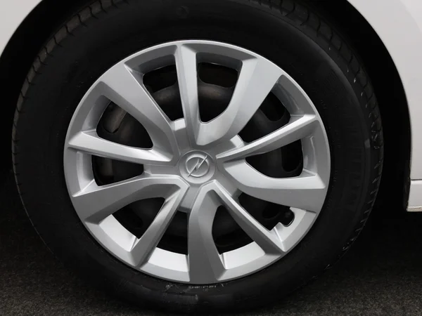Opel Corsa-e (2022) — foto 7 van 39
