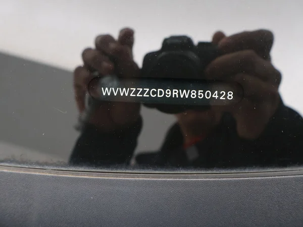 VOLKSWAGEN Golf VIII SW (2024) — foto 24 van 27