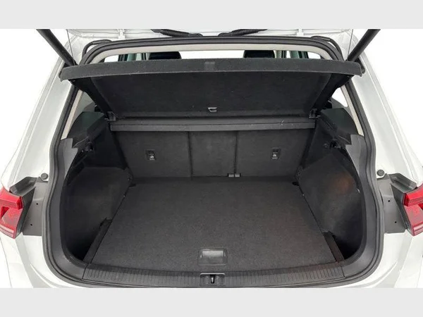 Volkswagen Tiguan (2019) — foto 7 van 24