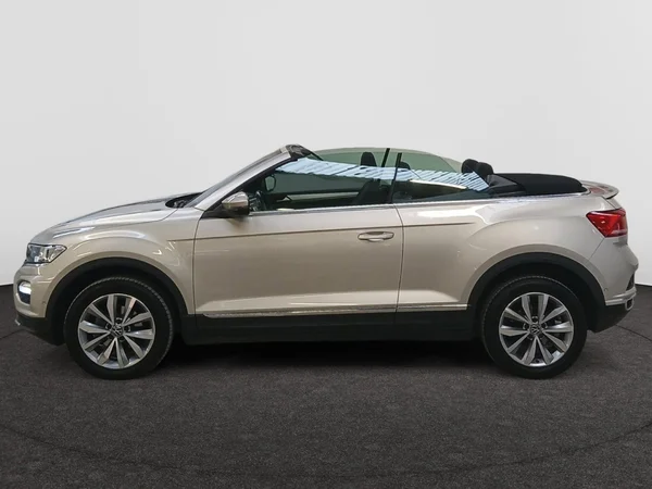 VOLKSWAGEN T-Roc Cabriolet (2020) — foto 8 van 18