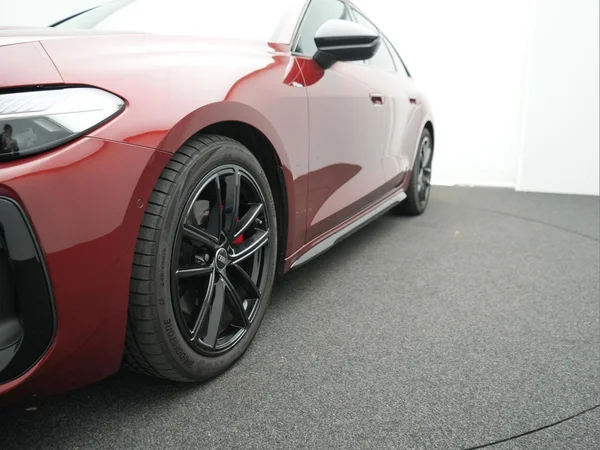 AUDI A5 Avant (2024) — foto 33 van 35