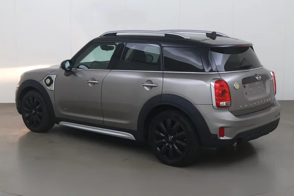 Mini Mini Countryman PHEV (F60) (2017) — foto 12 van 18