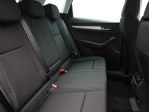 SKODA Karoq (2025) — foto 10 van 21