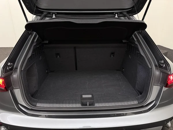 AUDI A3 Sportback (2025) — foto 4 van 18
