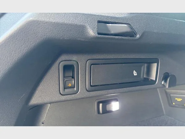 Volkswagen Tiguan (2022) — foto 22 van 29