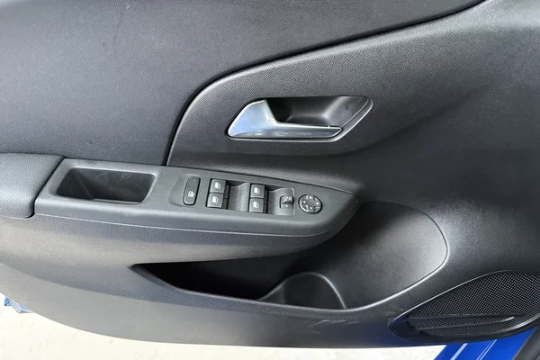 Opel Corsa (2025) — foto 8 van 16