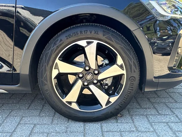 FORD Focus SW Active (2022) — foto 16 van 23