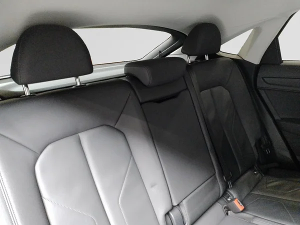 AUDI Q3 Sportback PHEV (2022) — foto 11 van 23