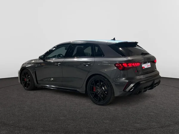 AUDI RS3 Sportback (2026) — foto 2 van 9