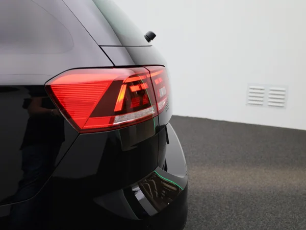 Volkswagen Passat (2023) — foto 35 van 42