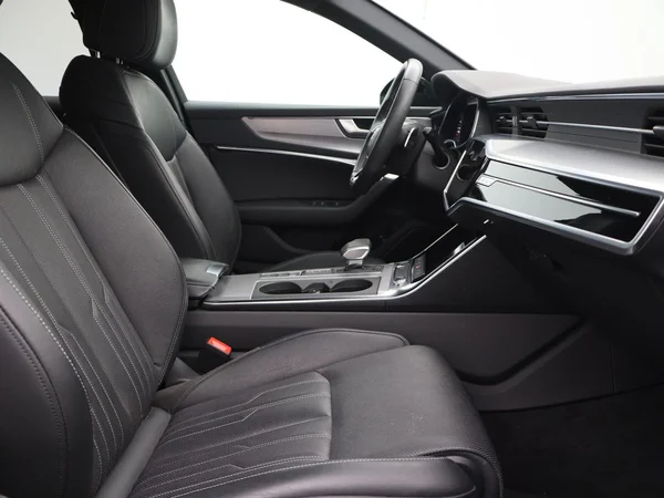 AUDI A6 SW PHEV (2020) — foto 30 van 32